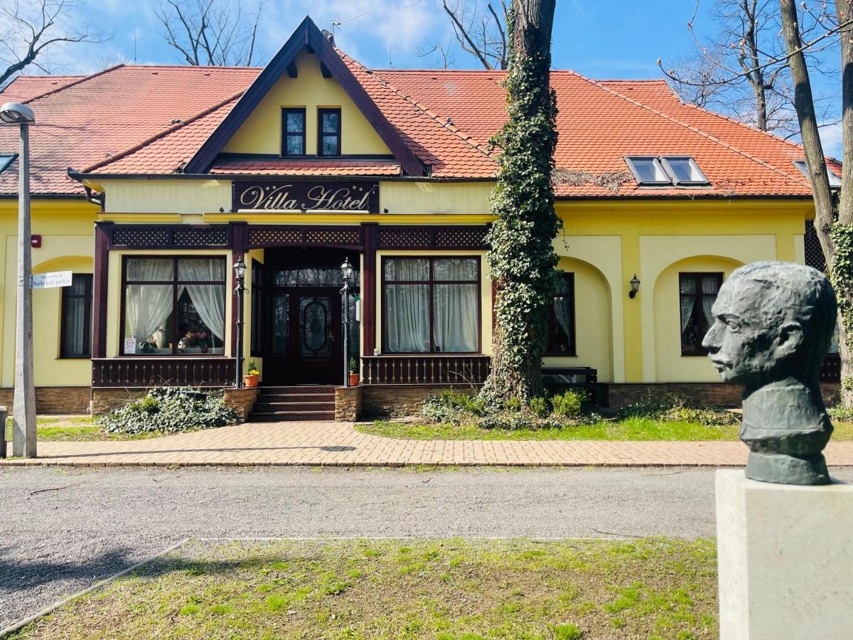 Villa Hotel Дебрецен Экстерьер фото