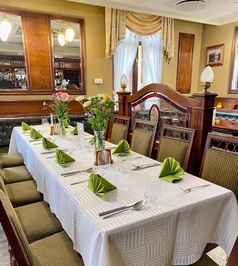 Villa Hotel Дебрецен Экстерьер фото