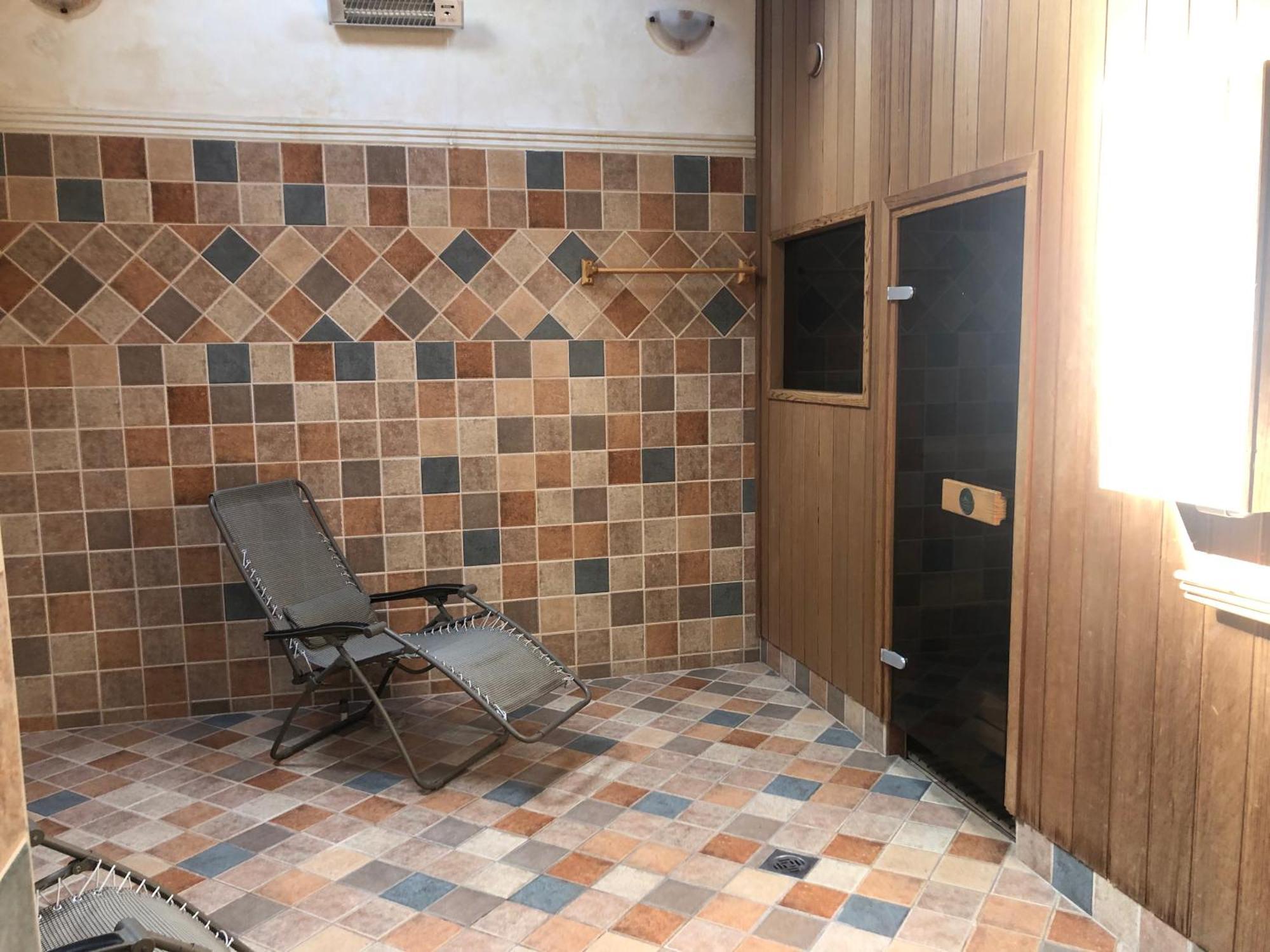 Villa Hotel Дебрецен Экстерьер фото
